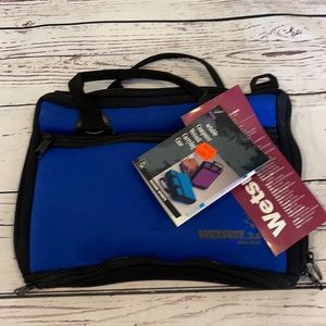 NWT Wetsuit IPad Carrying Case